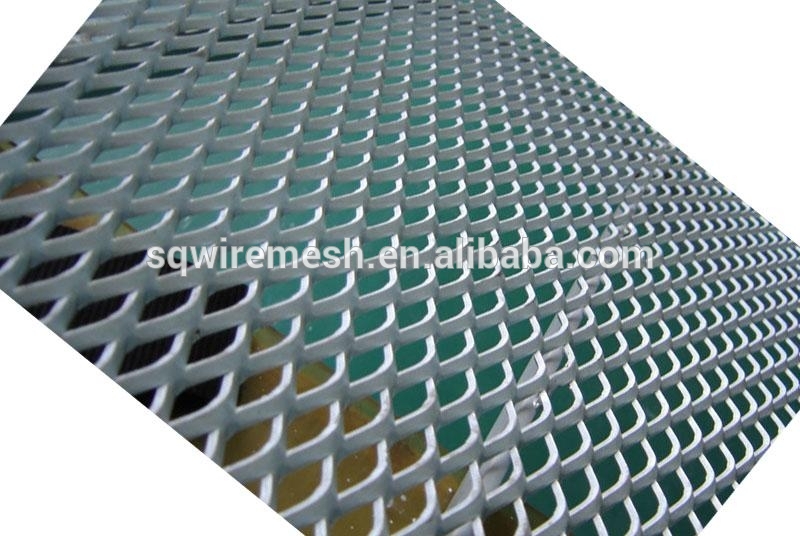 Expanded Metal mesh for part of the private car grill in Factory price