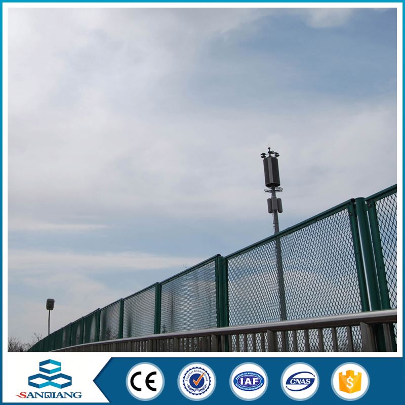 china manufacture 358 high security galvanized 3d bending fence panels price
