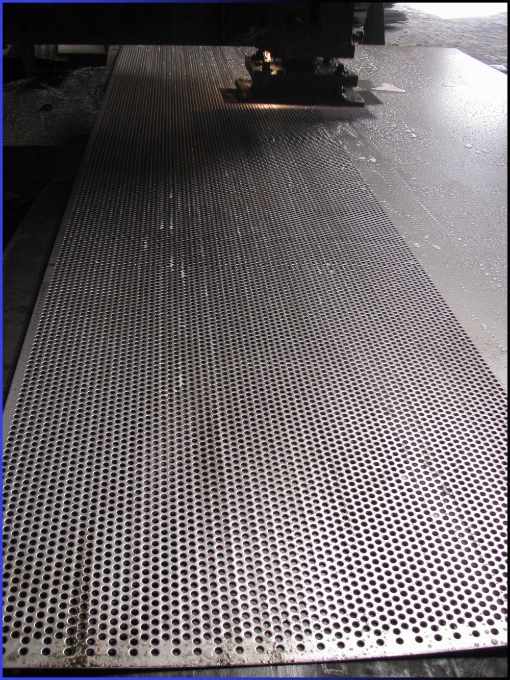 Best Price Galvanized Decorative Perforated Metal screen door mesh